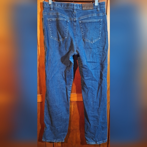 ANN TAYLOR Straight Leg Blue Jeans - Picture 2 of 3